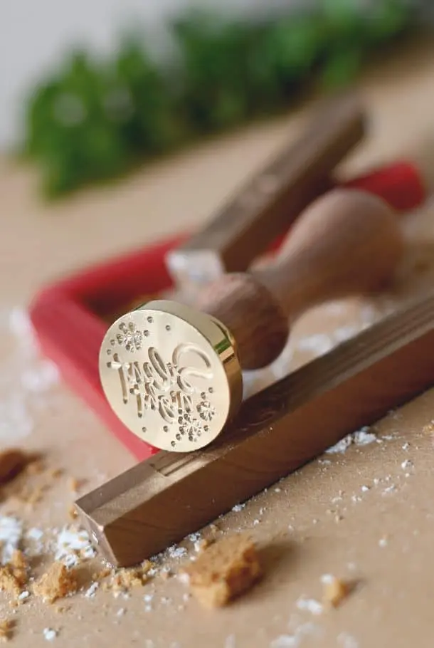 Röd lackstång med veke2.webp