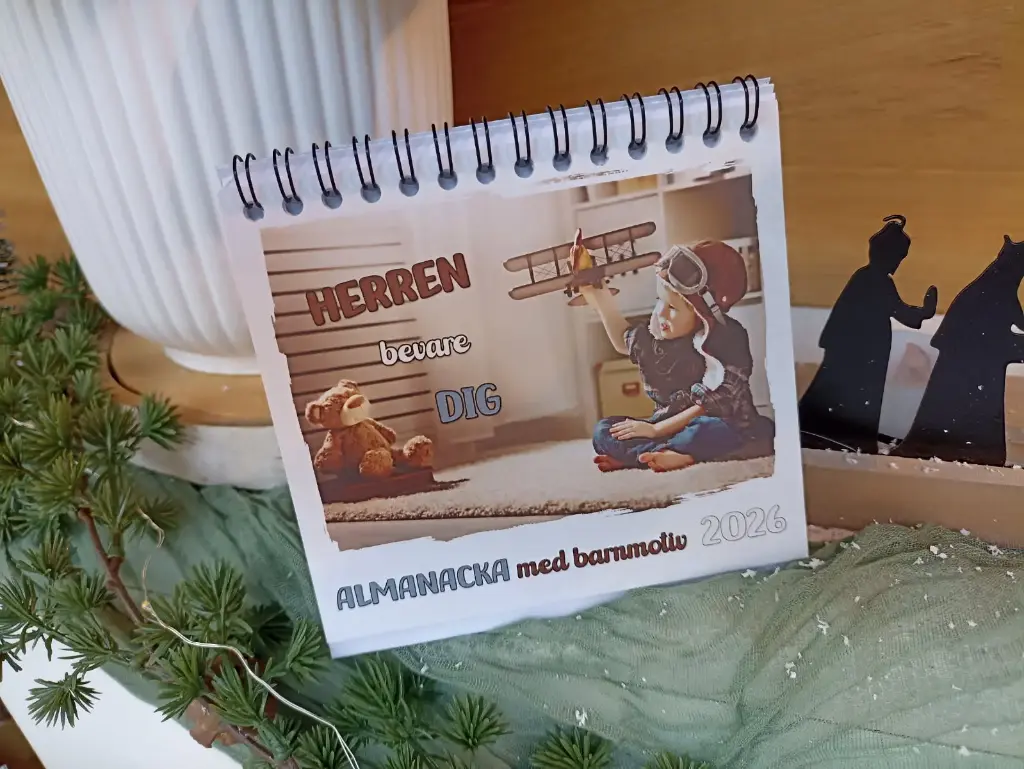 Almanacka med barnmotiv.webp