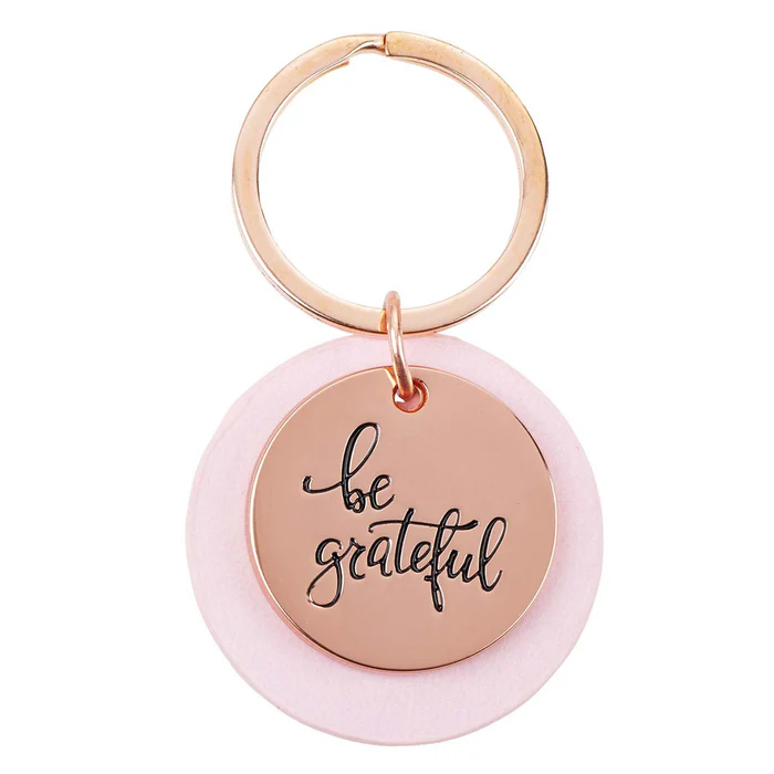 [940.005] Nyckelring – Be Grateful, roséguld metall och skinn